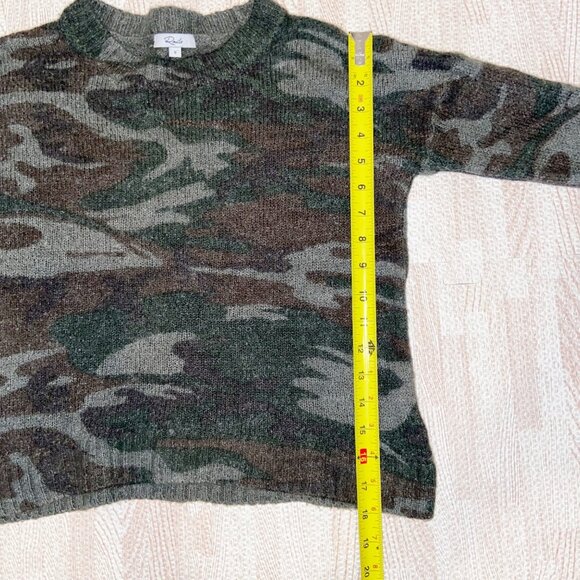 Rails Perci Wool Sweater in Jungle Camo Size Small - Picture 9 of 9